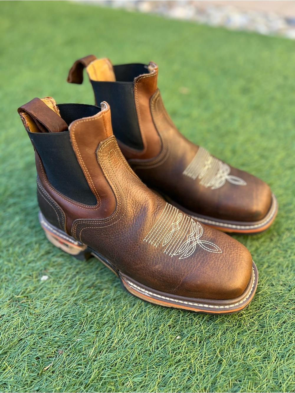 King Welt 3060 Chelsea Lightweight Boot NWOB